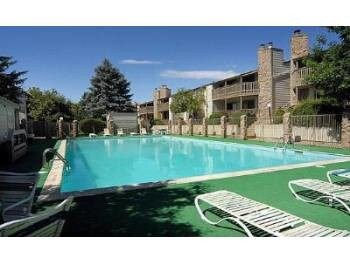 Building Photo - 908 S Walden Way