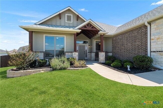 Building Photo - 7822 Kendall Hill Dr