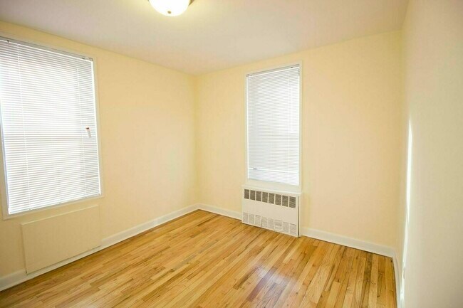Foto del edificio - 2750 Homecrest Ave