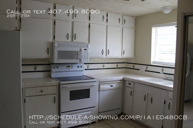 Building Photo - 4222 Lake Underhill Rd