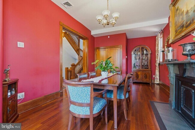 Foto del edificio - 1002 N St NW