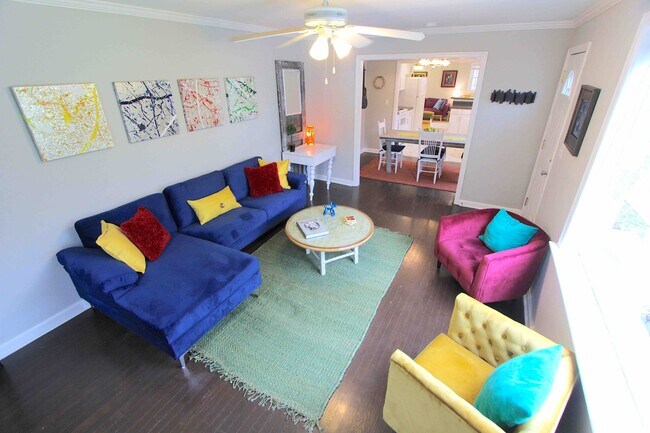 Foto del edificio - 2502 Woodyhill Dr