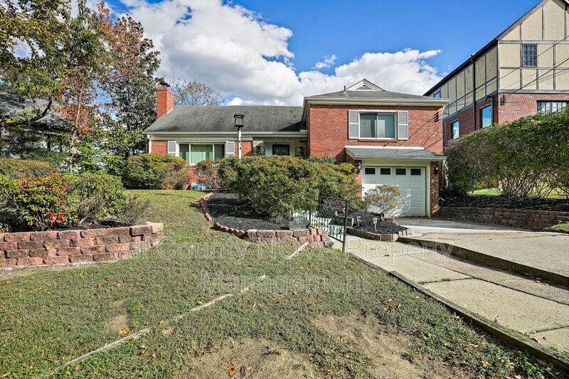 Primary Photo - 5747 27th St NW