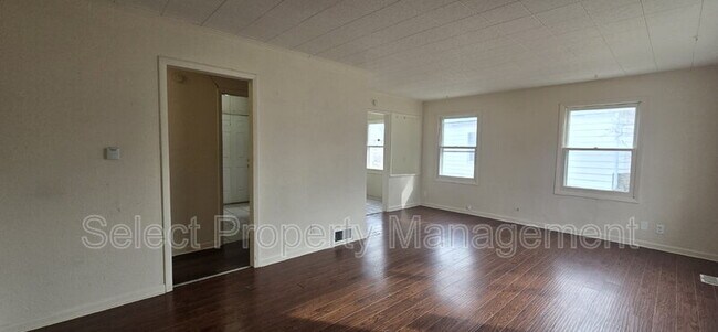 Foto del edificio - 4405 S Colonial Ave