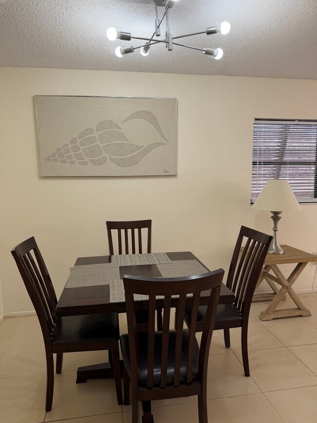 Foto del edificio - 7209 Cloister Dr