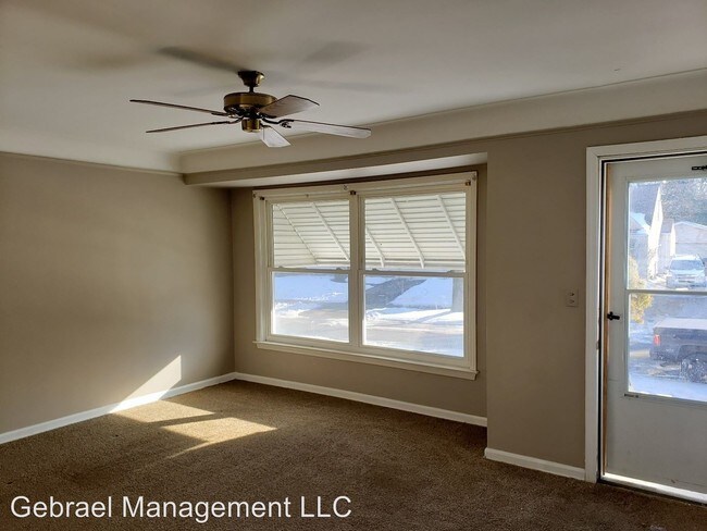 Foto del edificio - 3 br, 1 bath House - 3202 Sherwood Dr.