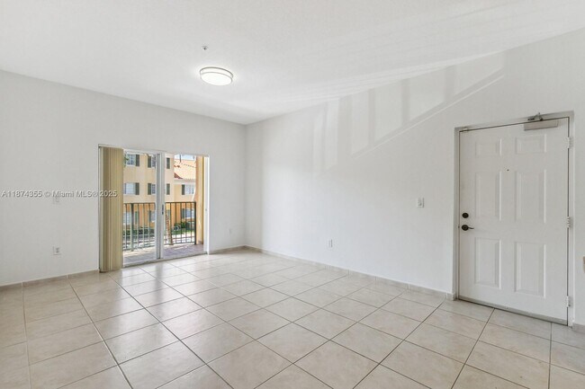 Foto del edificio - 7270 NW 114th Ave