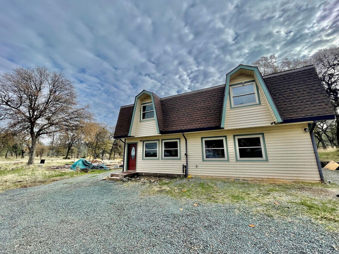 14909 Rapp Rd, Nevada City, CA 95959 House Rental in Nevada City, CA