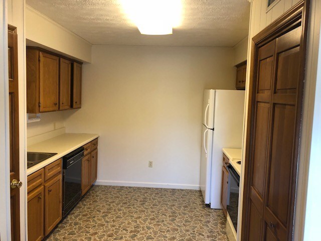 Foto del edificio - 121 Morrisfield Ln