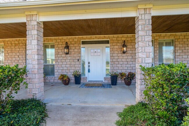 Building Photo - 2963 Settler's Way Dr
