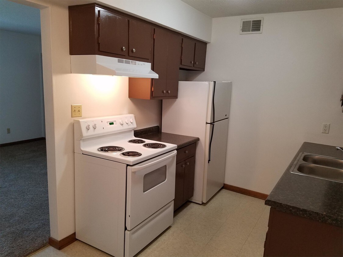 Foto principal - 2000 Valley Park Dr