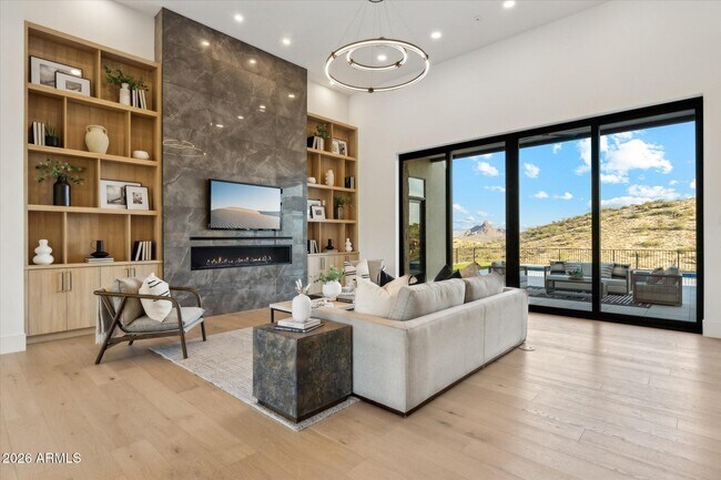 Foto del edificio - 15609 E Palatial Dr