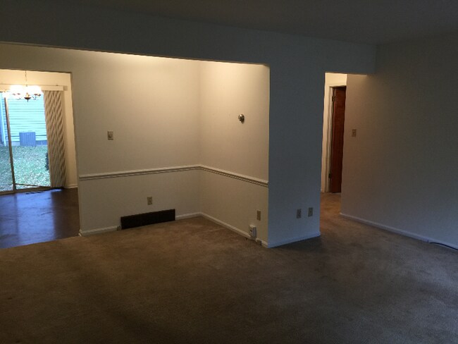 Foto del edificio - 2347 Wickley Ave