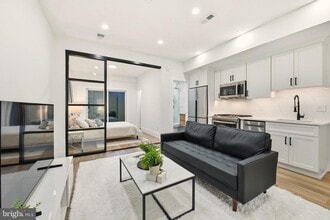 Building Photo - 1714 Euclid St NW