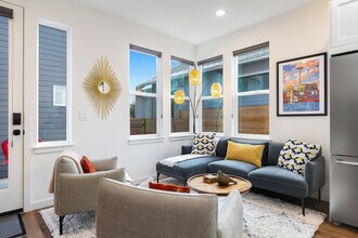 Building Photo - 4404 37th Ave SW