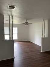 Building Photo - 22814 Elsinore Dr