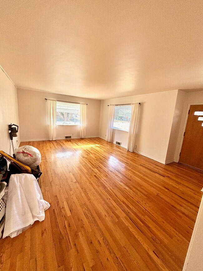 Foto del edificio - 522 S 10th Ave