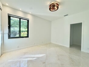 Building Photo - 2880 Windmill Ranch Rd
