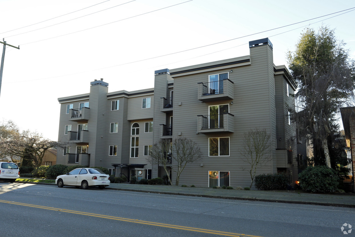 Foto del edificio - Fauntleroy Landing Apartments