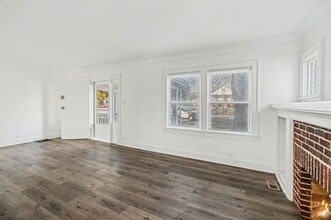 Building Photo - 2421 E 67th Terrace