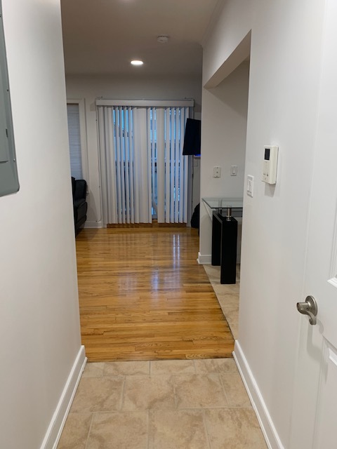 Primary Photo - 3165 Emmons Ave