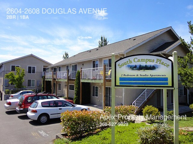 Primary Photo - 2604 Douglas Ave