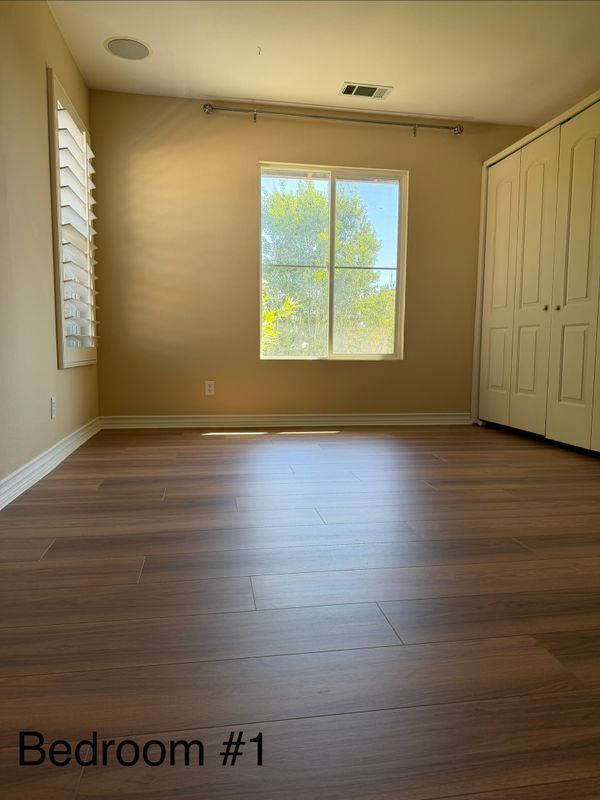 Foto del edificio - 16333 Fox Hollow Way