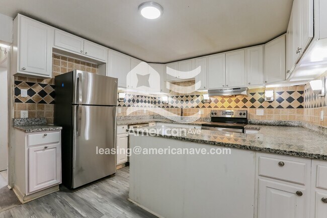 Foto del edificio - 4300 Willow St