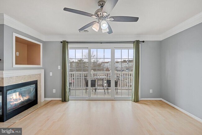 Foto del edificio - 46966 Courtyard Sq