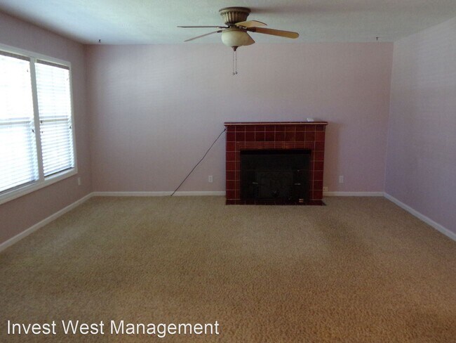 Foto del edificio - 2 br, 1 bath House - 2645 Field St