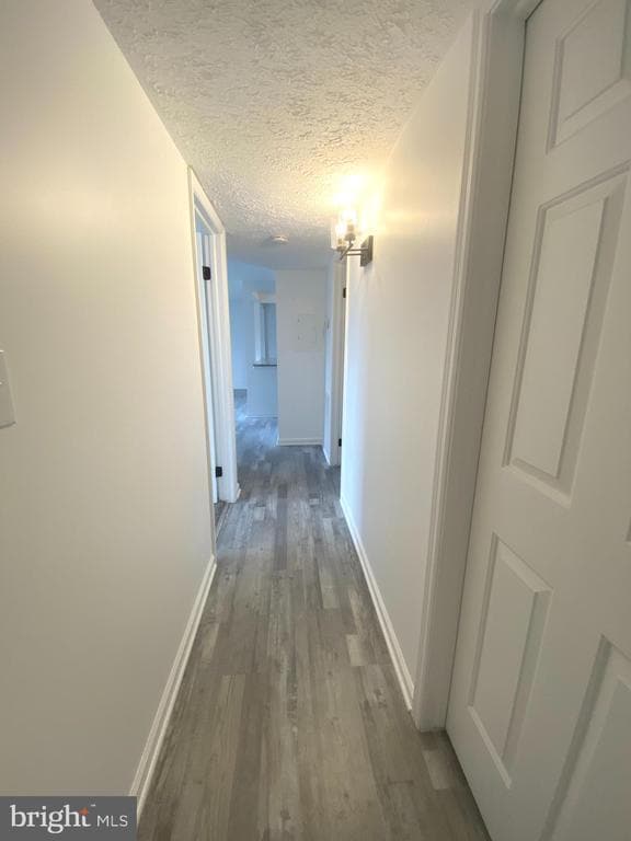 Building Photo - 3502 Kingsley Ct
