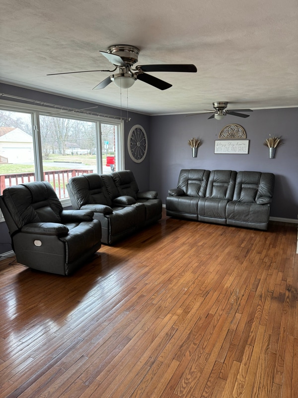 Foto del edificio - 637 2nd St