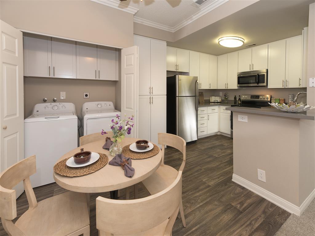 Paloma Summit Condominium Rentals Apartments in Foothill Ranch, CA