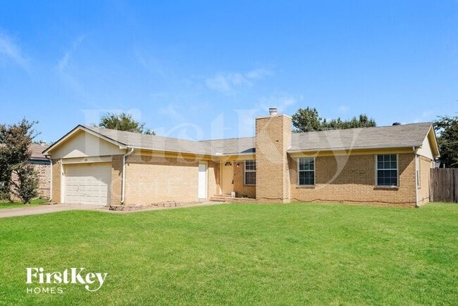 Foto del edificio - 505 S Waxahachie St