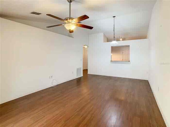 Foto del edificio - 2685 Shelby Ruth Pl