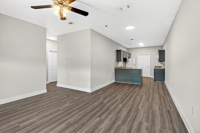 Foto del edificio - The Quarters Apartments