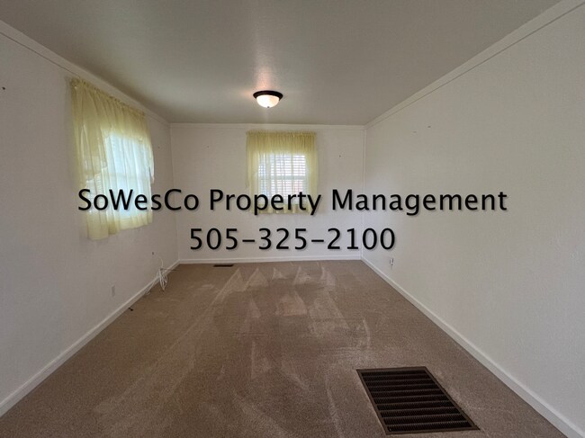 Foto del edificio - 806 McCoy Ave