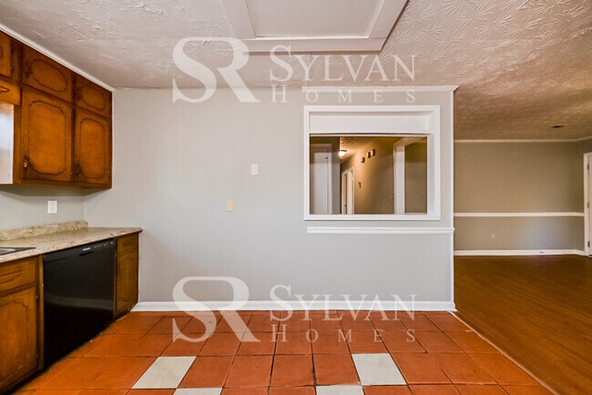 Foto del edificio - The living is easy in this 3 bedroom, 2 bathroom home