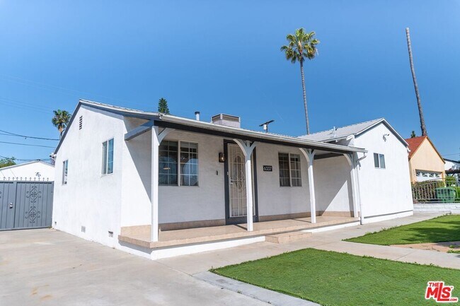 Foto del edificio - 6337 Bellaire Ave