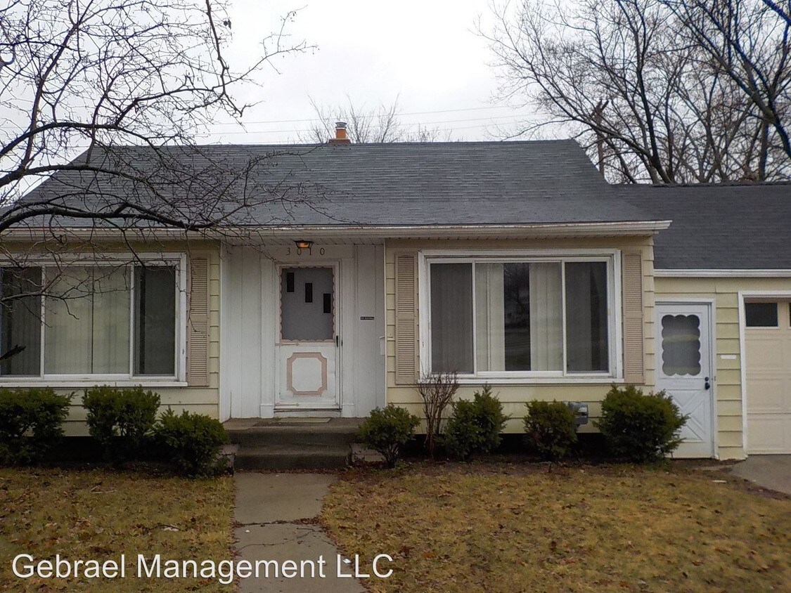 Primary Photo - 2 br, 1 bath House - 3010 Beecher Rd