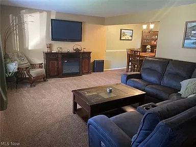 Building Photo - 618 N Highland St