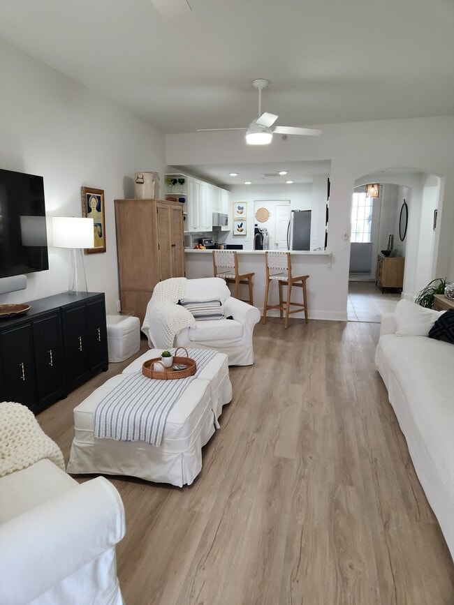 Building Photo - 17298 Acapulco Rd