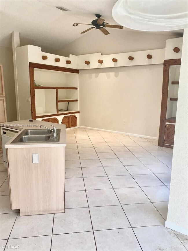 Foto del edificio - 3 br, 2 bath House - 269 NW 101st Ave