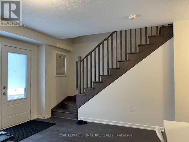 Photo du bâtiment - 1387 Bradenton Path