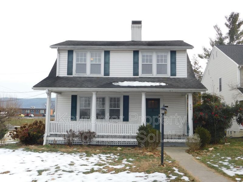 404 Cherry Ave Unit A, Waynesboro, VA 22980 Condo for Rent in