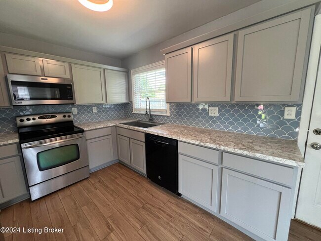 Foto del edificio - 2307 Medford Ln