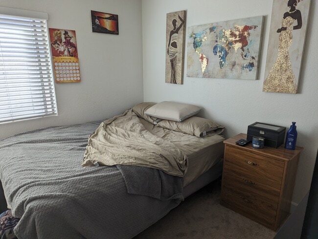 Sample "not furnished" - 13158 Russet Leaf Ln