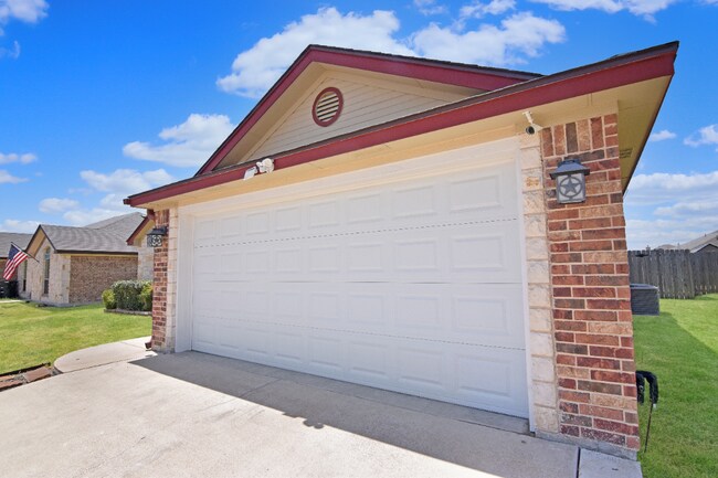 Foto del edificio - 304 E Little Dipper Dr