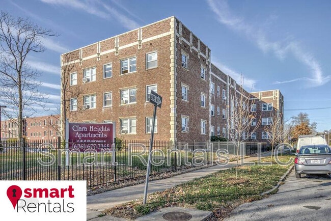 Foto del edificio - 807 Clara Ave