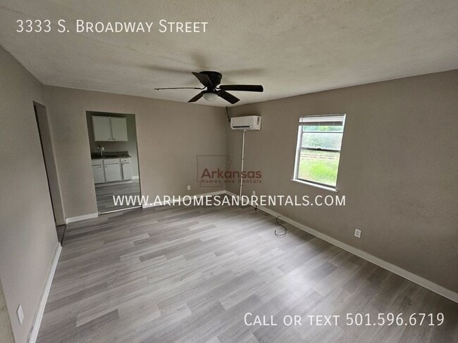 Foto del edificio - 3333 Broadway St
